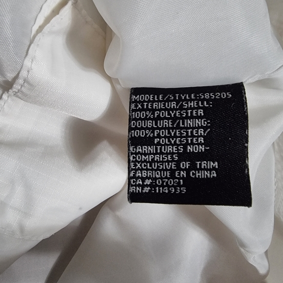 XNTRIK Lightweight Hooded Windbreaker Jacket - Picture 6 of 9